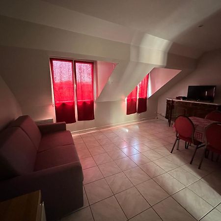 Appartement Meuble 万塞讷 外观 照片