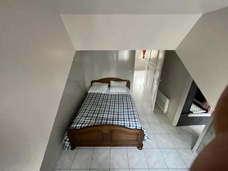 Appartement Meuble 万塞讷 外观 照片